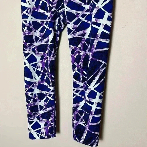 Athleta Floral Geometric Sonar Capri Blue Purple Leggings Womens Size XS - Picture 4 of 15